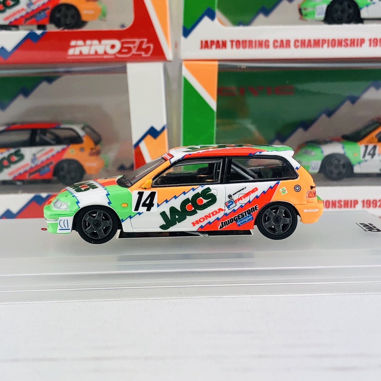 INNO64 HONDA CIVIC EF9 GR.A #14 "JACCS" JTC 1992 IN64-EF9-JAC92