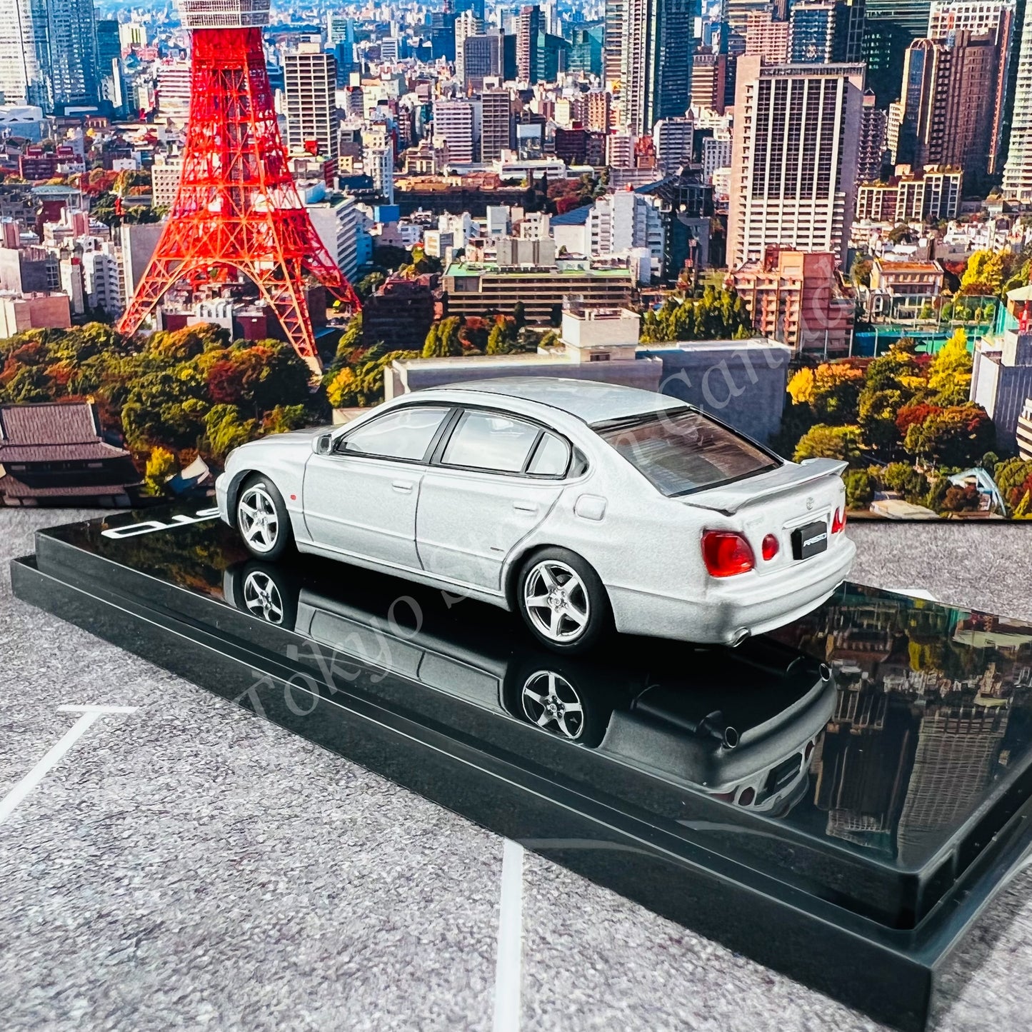 HOBBY JAPAN 1/64 Toyota ARISTO V300 VERTEX EDITION Silver Metallic HJ641030AS