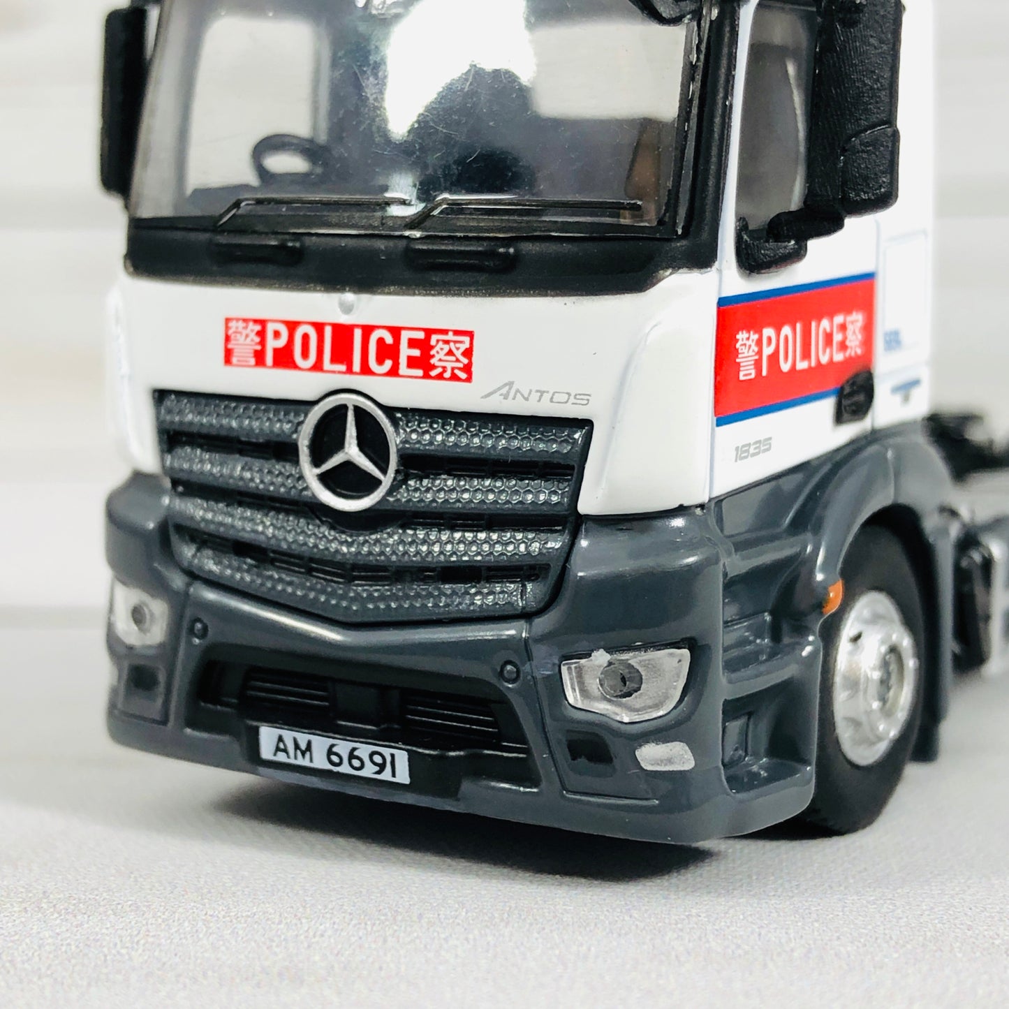 Tiny City 157 Mercedes-Benz Antos Police Tractor (PD&TT) 平治 Antos 警察拖頭 (AM6691)