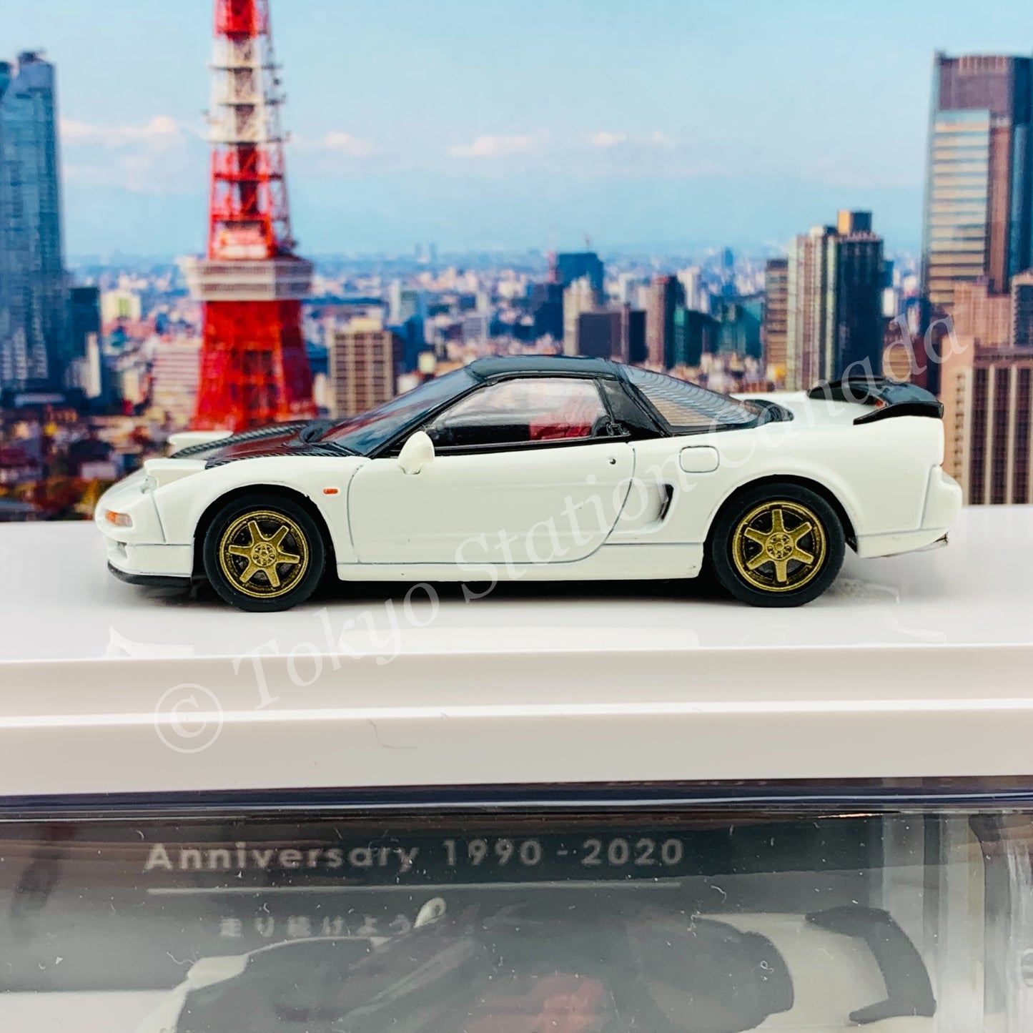 HOBBY JAPAN 1/64 Honda NSX (NA1) Type R Customized Version With Engine Display Model Championship White HJ642006RCW