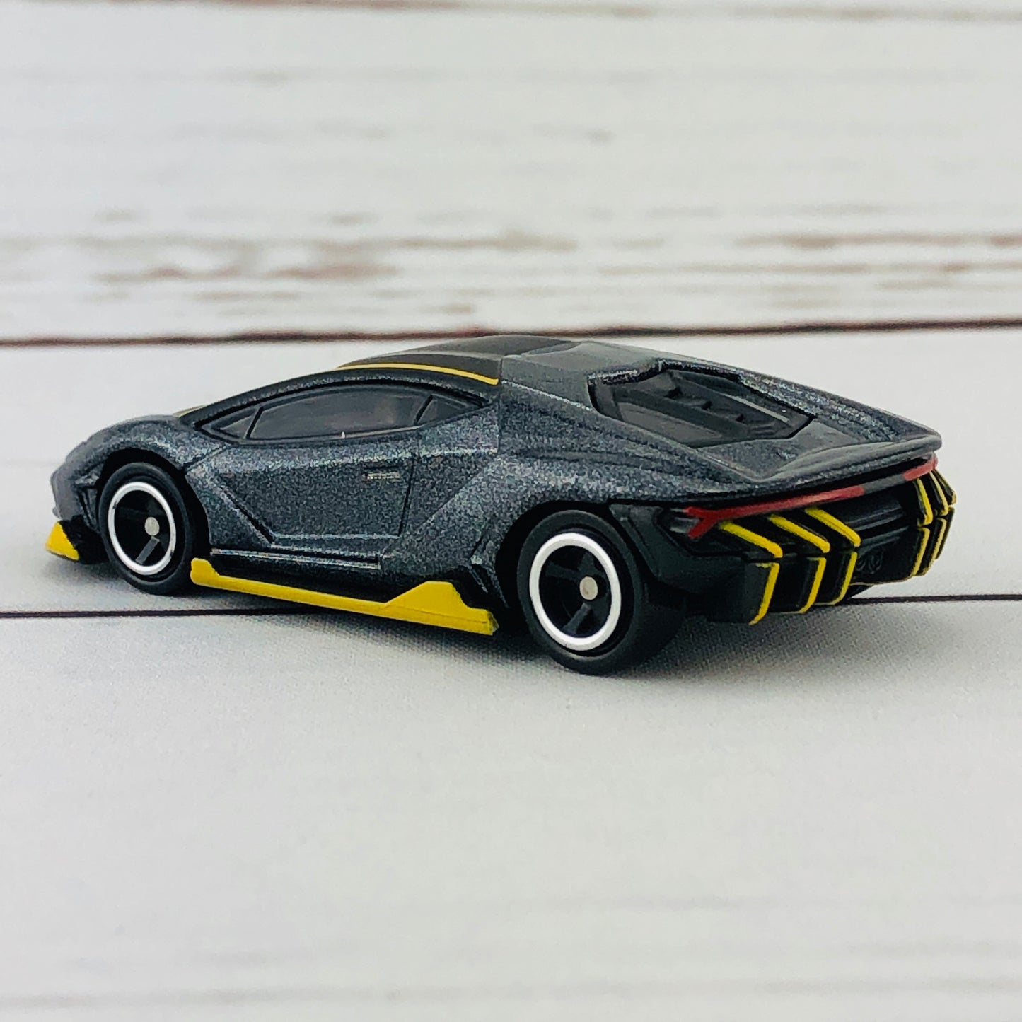 Tomica 81 Lamborghini Centenario