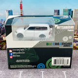 BM CREATIONS JUNIOR 1/64 Mitsubishi Pajero 3rd Generation 2003 WHITE LHD 64B0039