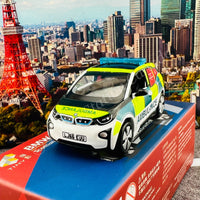 TINY 微影 1/64 UK17 BMW i3 Scottish Ambulance Service ATCUK64011