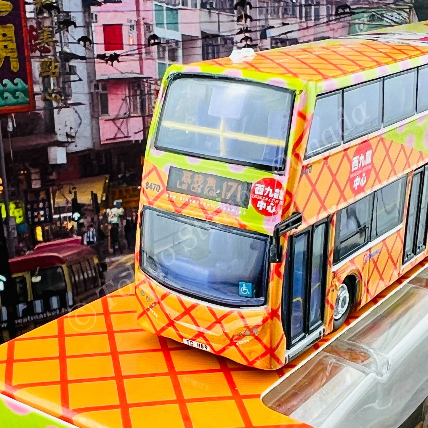 Model 1 1/120 Citybus ADL ENVIRO500 MMC 12m (Dragon Centre 西九龍中心) S33602 - 8470 TD1189 @ 荔枝角 171 (橙/黃色)