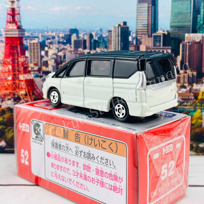 TOMICA 52 Nissan Serena e-Power
