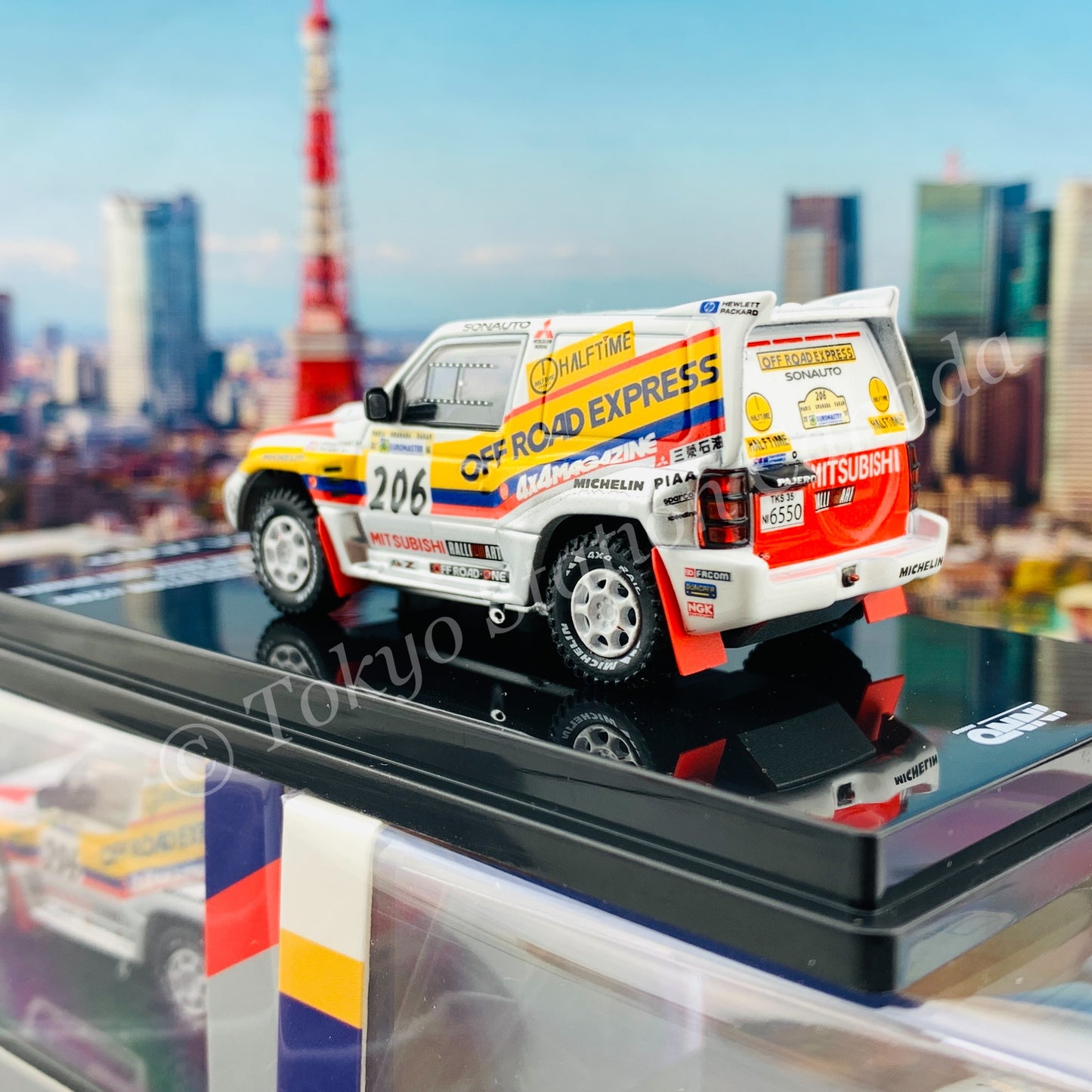INNO64 1/64 MITSUBISHI PAJERO EVOLUTION #206 "OFF ROAD EXPRESS" Paris - Granada - Dakar 1998 Winner IN64-EVOP-OFE98