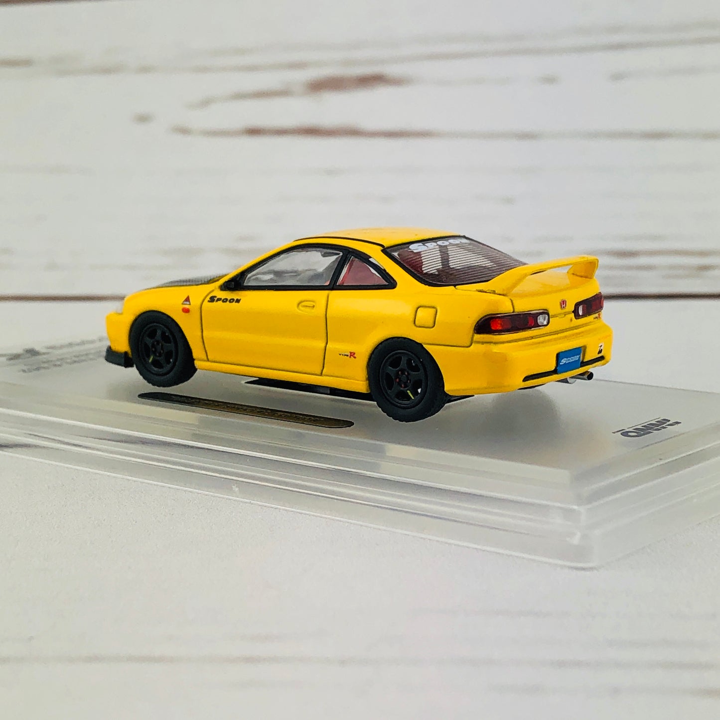 INNO64 1/64 Honda Integra Type-R DC2 Tuned by Spoon Malaysian Special Edition IN64-DC2-YSPMS