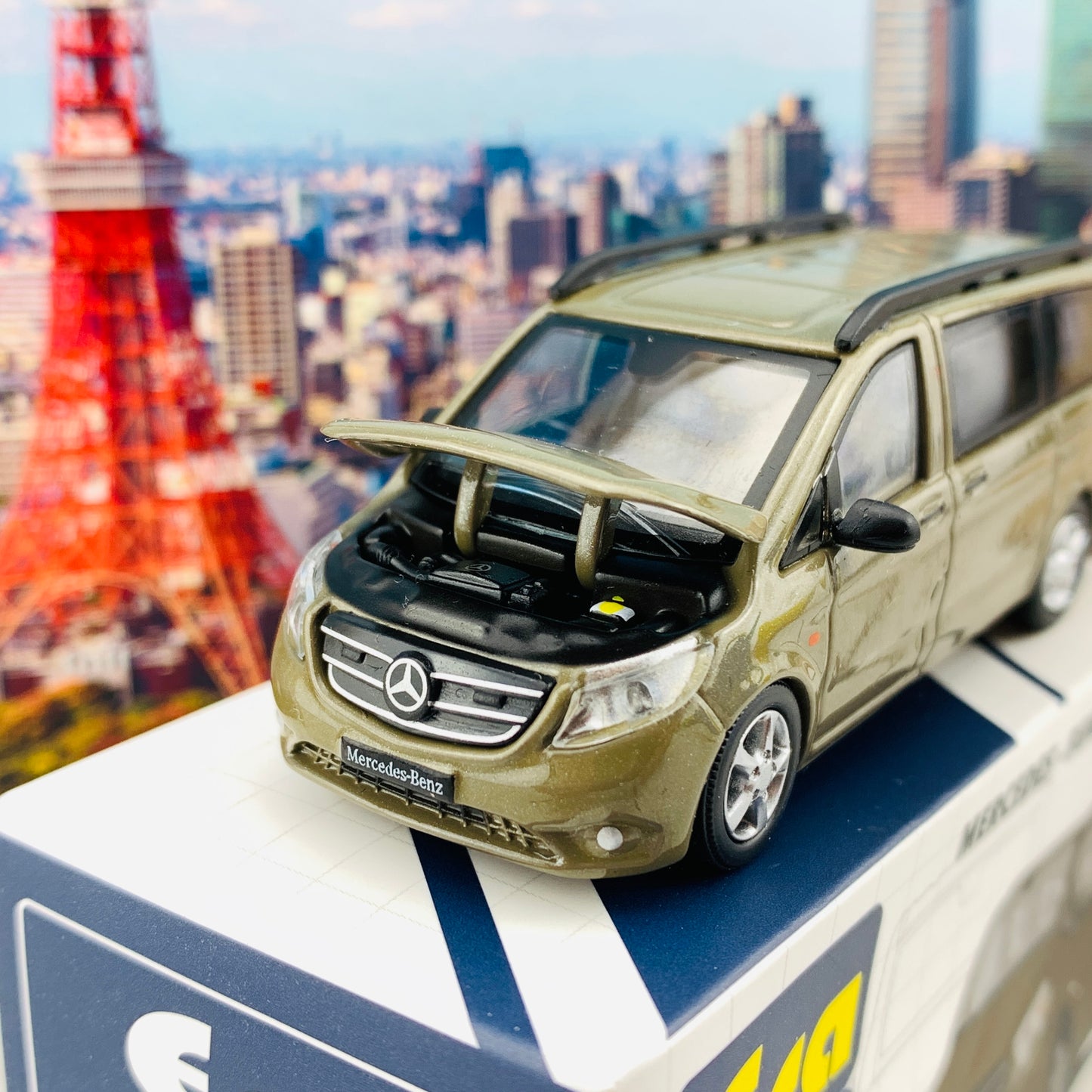 ERA CAR 38 1/64 Mercedes-Benz Vito - Brown MB20VITRN38