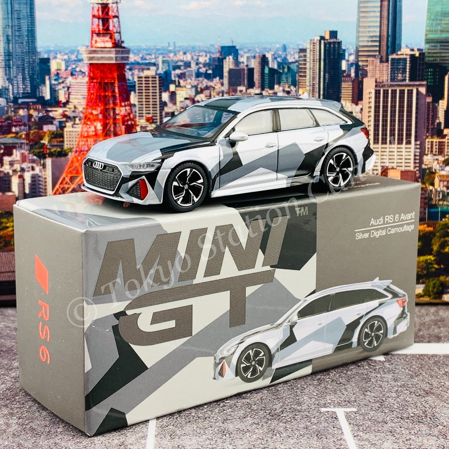 MINI GT 1/64 Audi RS 6 Avant  Silver Digital Camouflage CLDC Edition LHD MGT00255-L