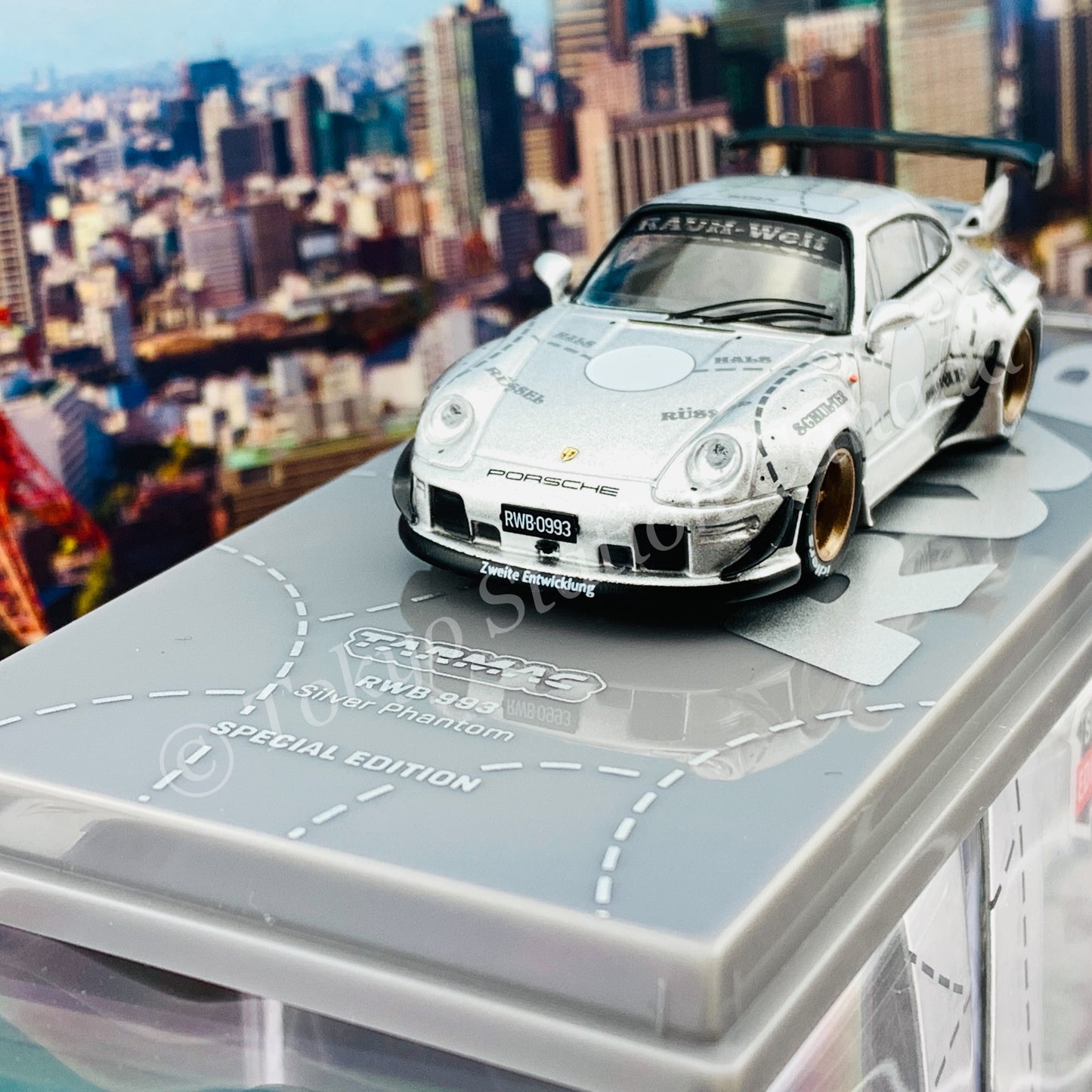 TARMAC WORKS HOBBY64 1/64 RWB 993 Silver Phantom Special Edition T64-017-JC