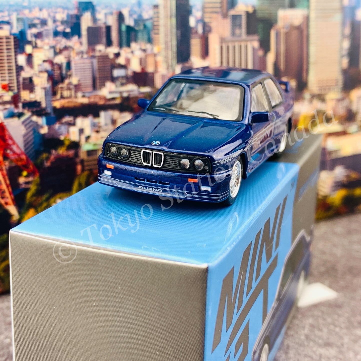 MINI GT 1/64 BMW M3 (E30) ALPINA B6 3.5S  Alpina Blue LHD MGT00120-L