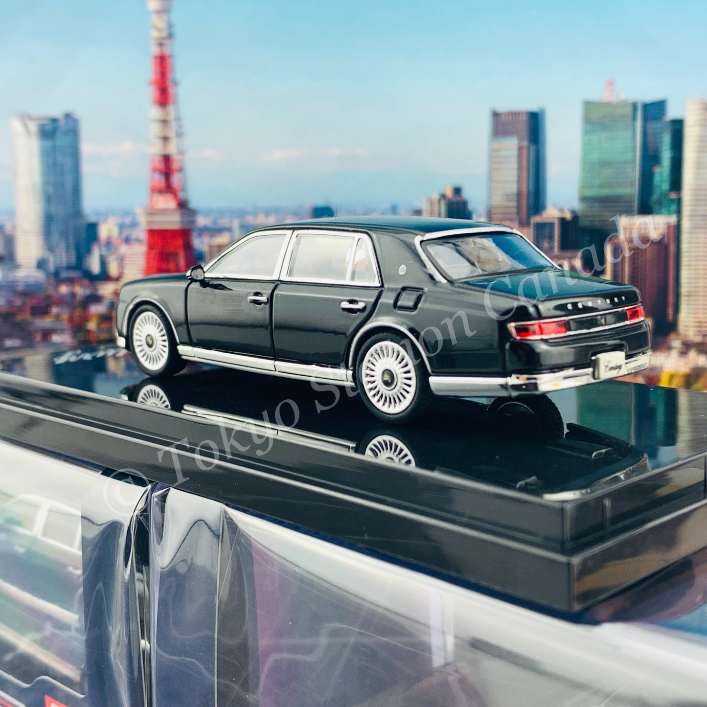 HOBBY JAPAN 1/64 Toyota CENTURY (UWG60 ) ETERNAL BLACK HJ641019BK