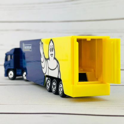 TOMICA 135 Michelin Motor Sports Transporter