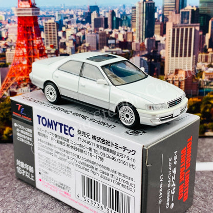 Tomytec Tomica Limited Vintage Neo 1/64 Toyota Chaser 3.0 Avante G (white / silver) LV-N241a
