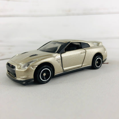 TOMICA GTR Set