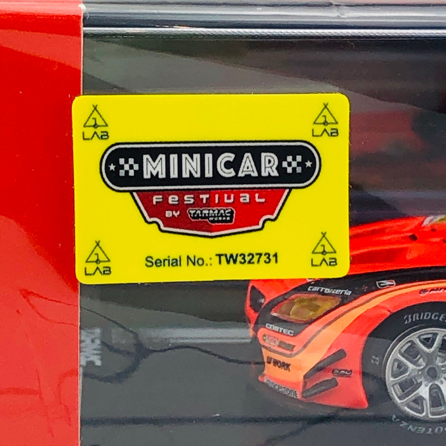 Tarmac Works 1/64 BMW M6 GTS Super GT Series GT300 2017 Takagi / Walkinshaw Taiwan Exclusive Model