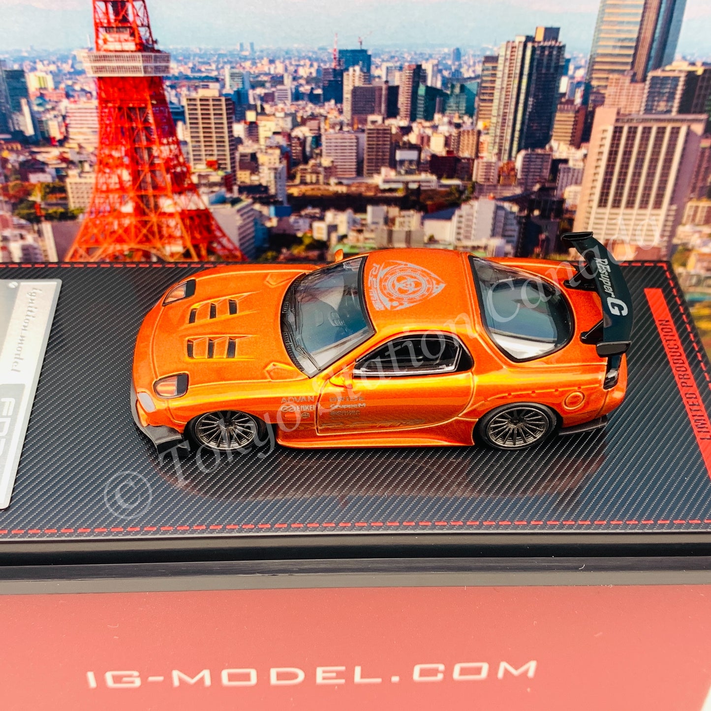 Ignition Model 1/64 Mazda RX7 (FD3S) RE Amemiya  Orange Metallic IG1950