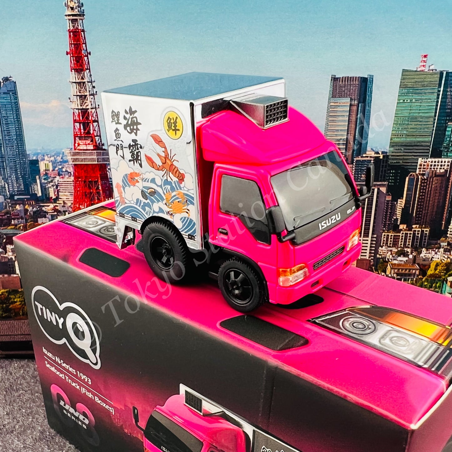 Tiny Q Uno-Series 08 - Isuzu N-Series 1993 Seafood Truck (Fish Boxes) TinyQ-08-S8