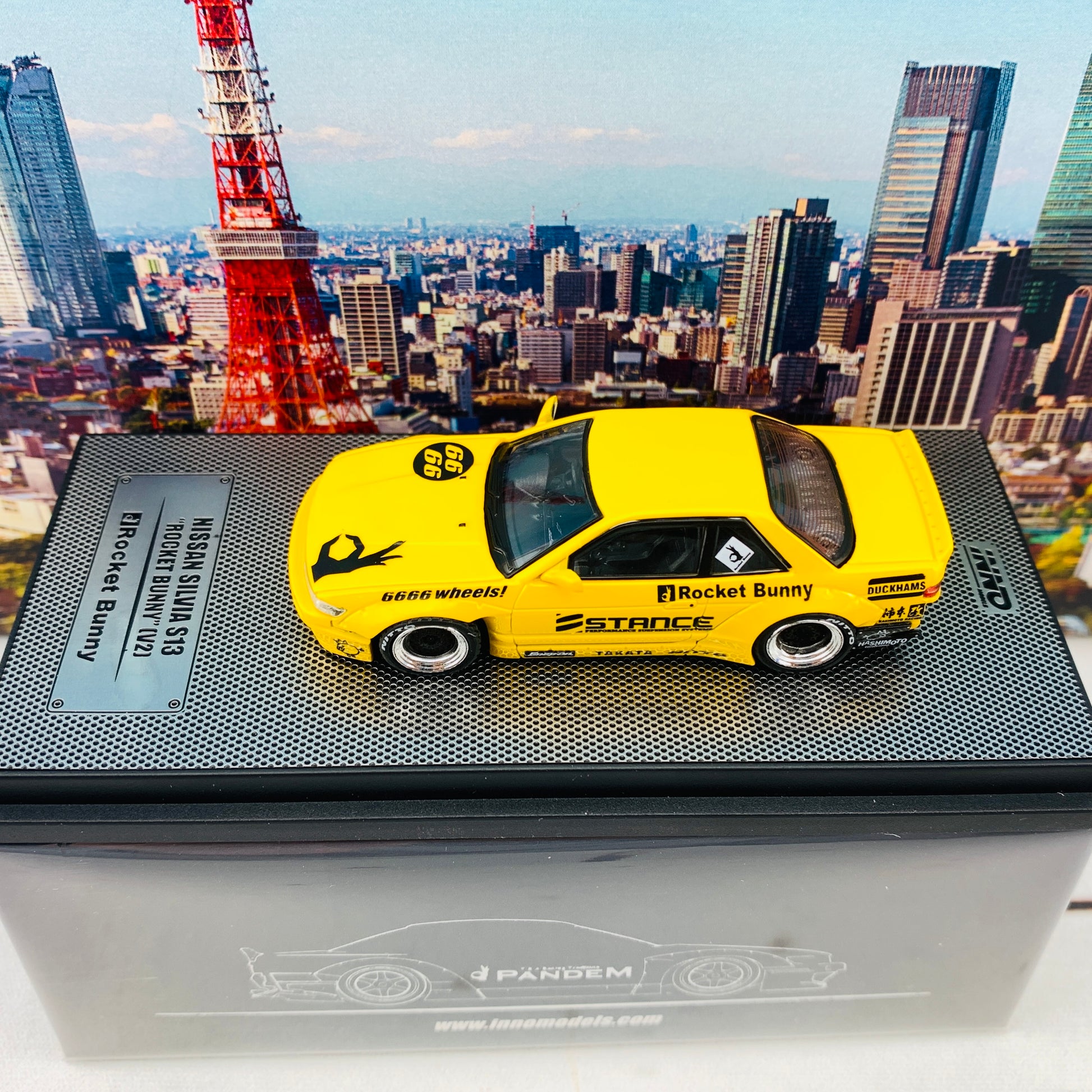 INNO64 1/64 NISSAN SILVIA S13 ROCKET BUNNY V2 Yellow IN64-S13V2-YL