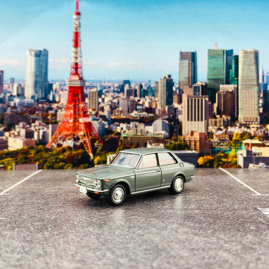 Tomica Limited Vintage 1/64 Toyota Corolla 1200 Two Door (1969) LV-161a
