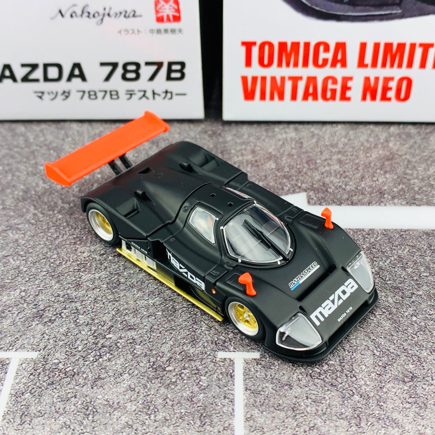 Tomica Limited Vintage Neo 1/64 MAZDA 787B Test Car