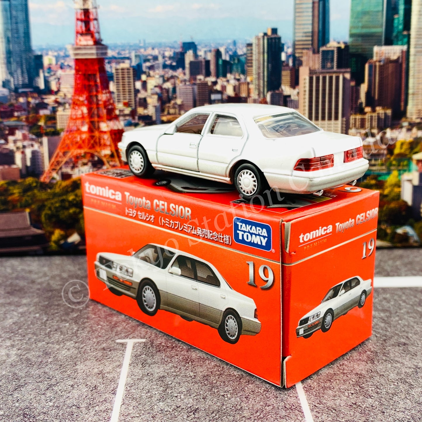 Tomica Premium 19 Toyota Celsior (Tomica Premium Release Commemorative Specificationトミカプレミアム発売記念仕様)