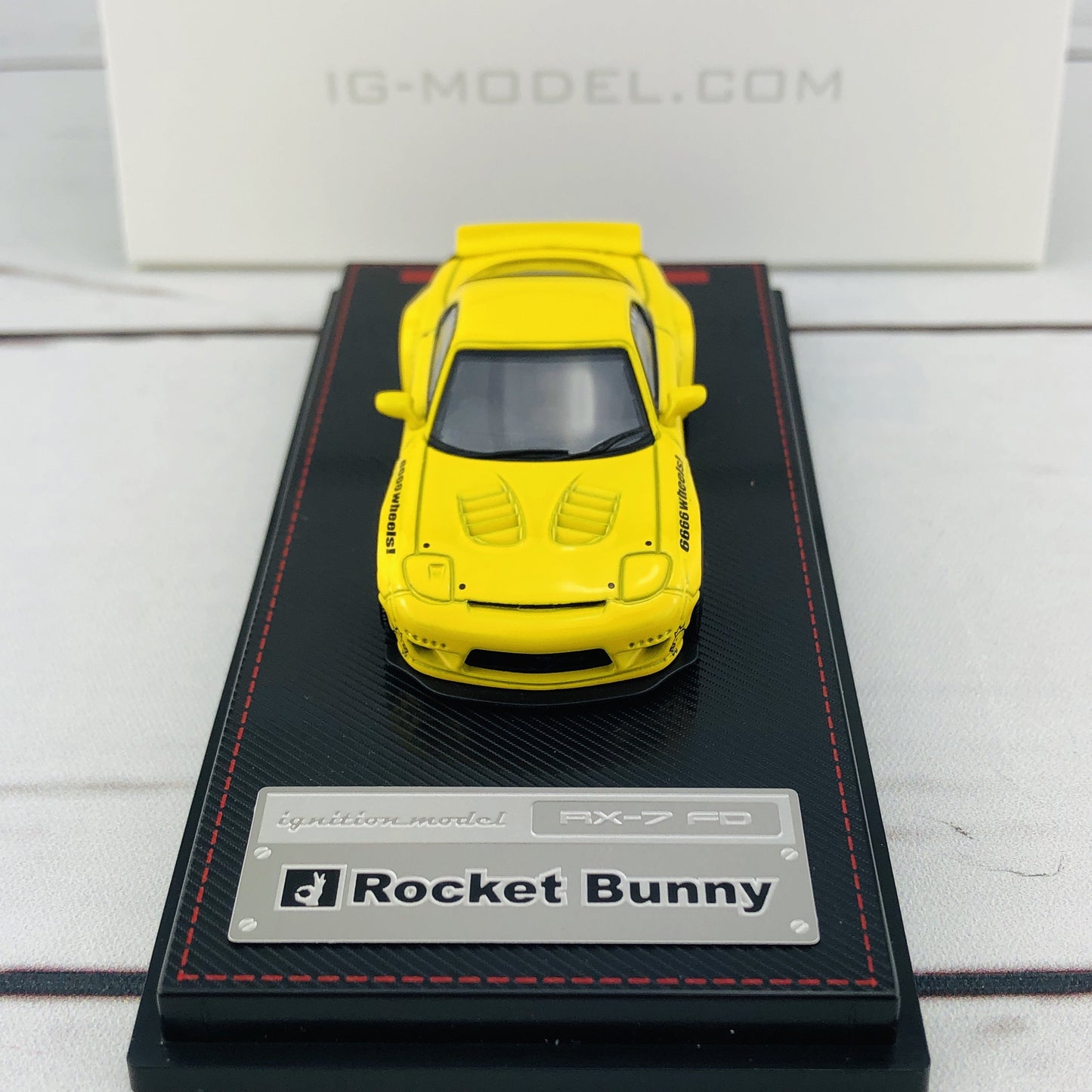 Ignition Model 1/64 Rocket Bunny RX7 (FD35) Yellow 1410