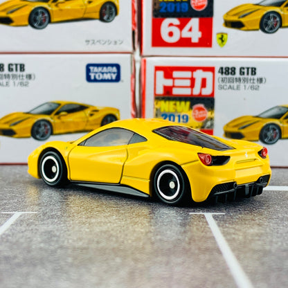 Tomica 64 Ferrari 488 GTB First Edition (初回特別仕様)