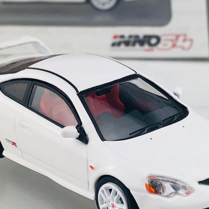 INNO64 1/64 Honda Integra Type-R DC5 White IN64-DC5-WHI