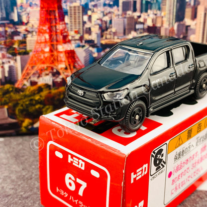 TOMICA 67 Toyota Hilux