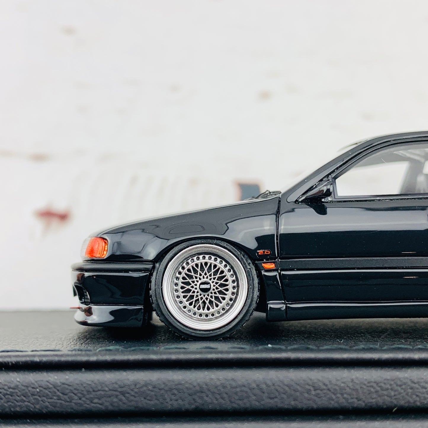 Ignition Model 1/43 Nissan Primera P10 2.0Te Black IG1851