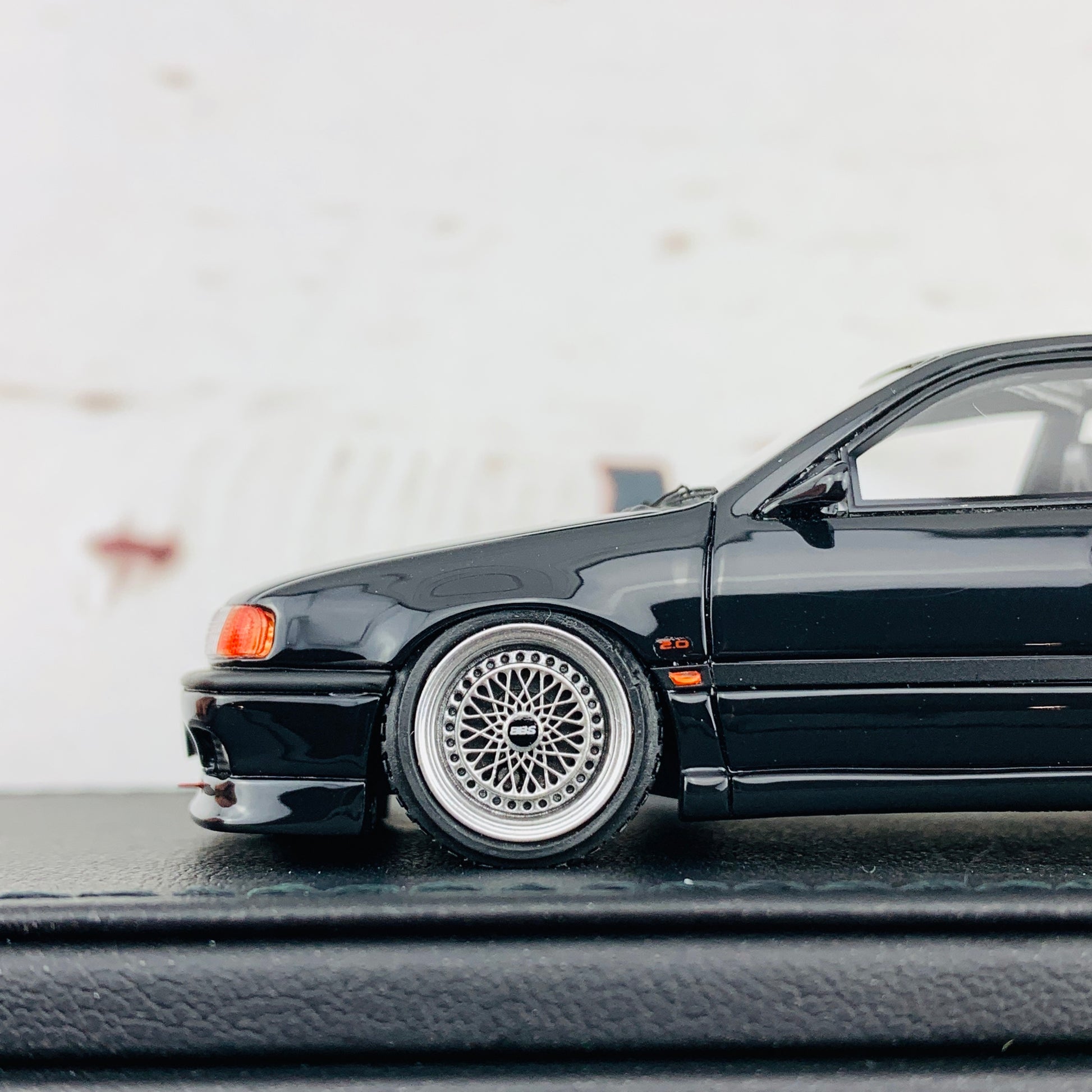Ignition Model 1/43 Nissan Primera P10 2.0Te Black IG1851