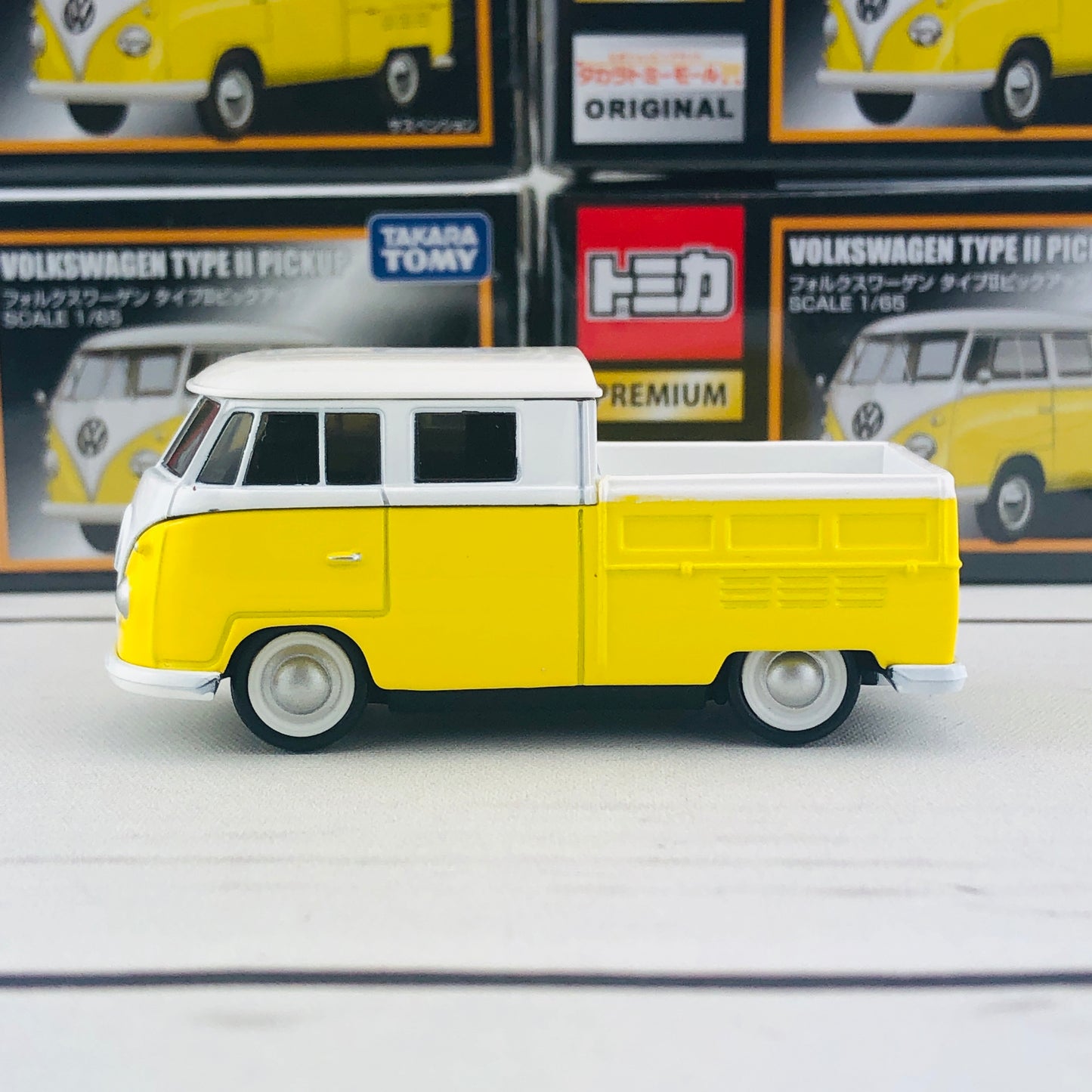 TAKARA TOMY Mall Original Tomica Premium VOLKSWAGEN TYPE II Pickup Yellow