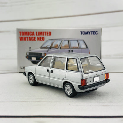 Tomica Limited Vintage 1/64 Nissan Prairie Estate NV (1982) LV-N160b