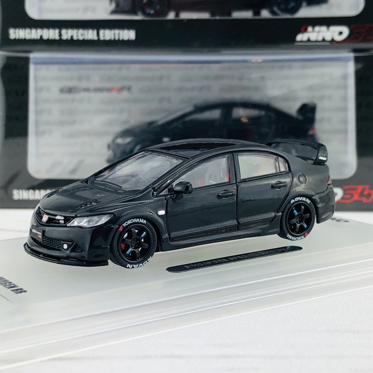 INNO HONDA CIVIC FD2 Mugen RR (Singapore Special Edition) IN64-FD2R-BLSG