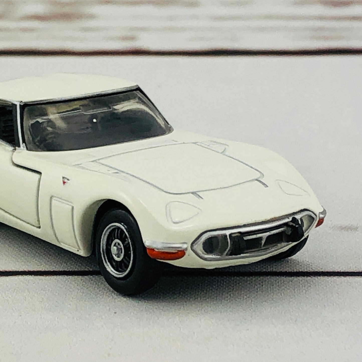 Tomica Premium 27 Toyota 2000GT