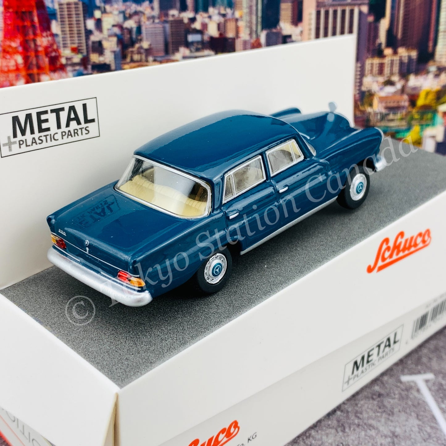 Schuco1/64 Mercedes Benz 200 D Dark Green 452022200