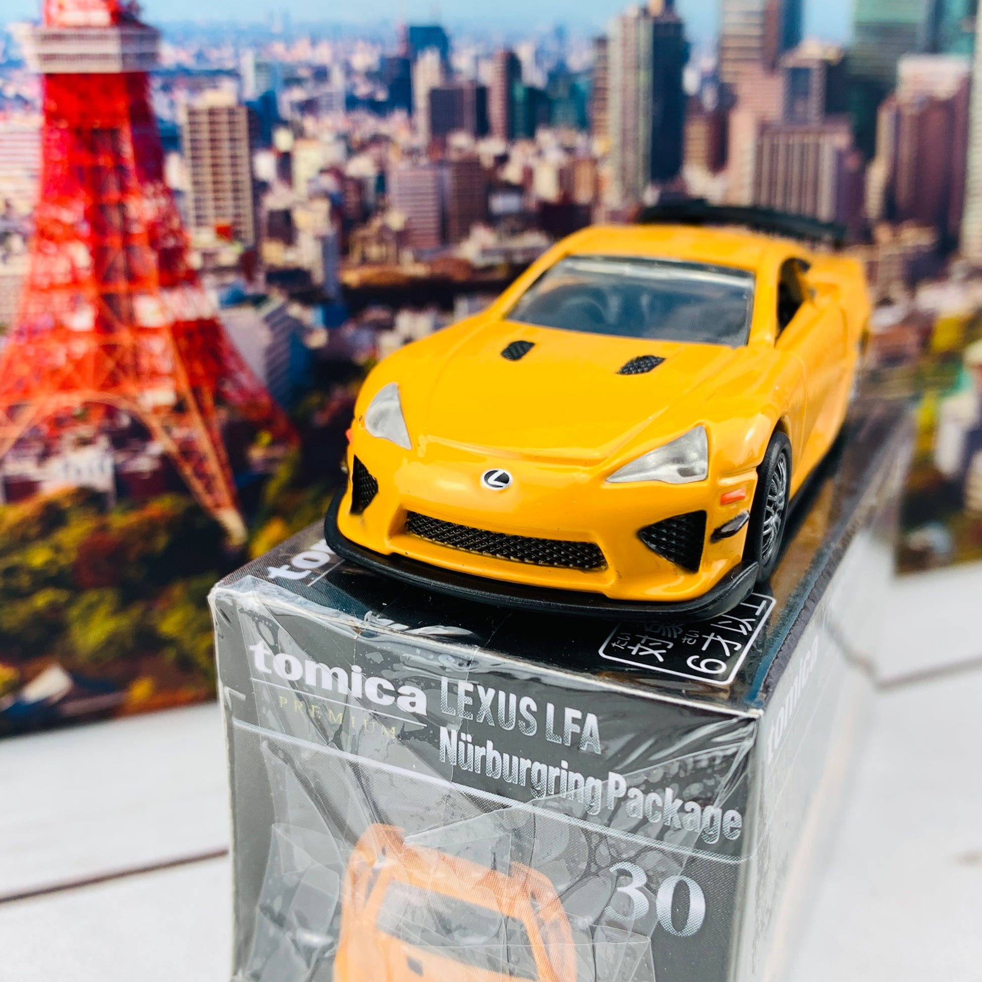 Tomica Premium 30 LEXUS LFA Nürburgring Package