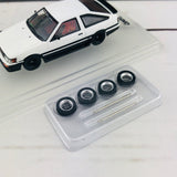 INNO64 1/64 TOYOTA COROLLA Levin AE86 White With Extra Wheels and Carbon Effect Front Bonnet Decal IN64-AE86-WH