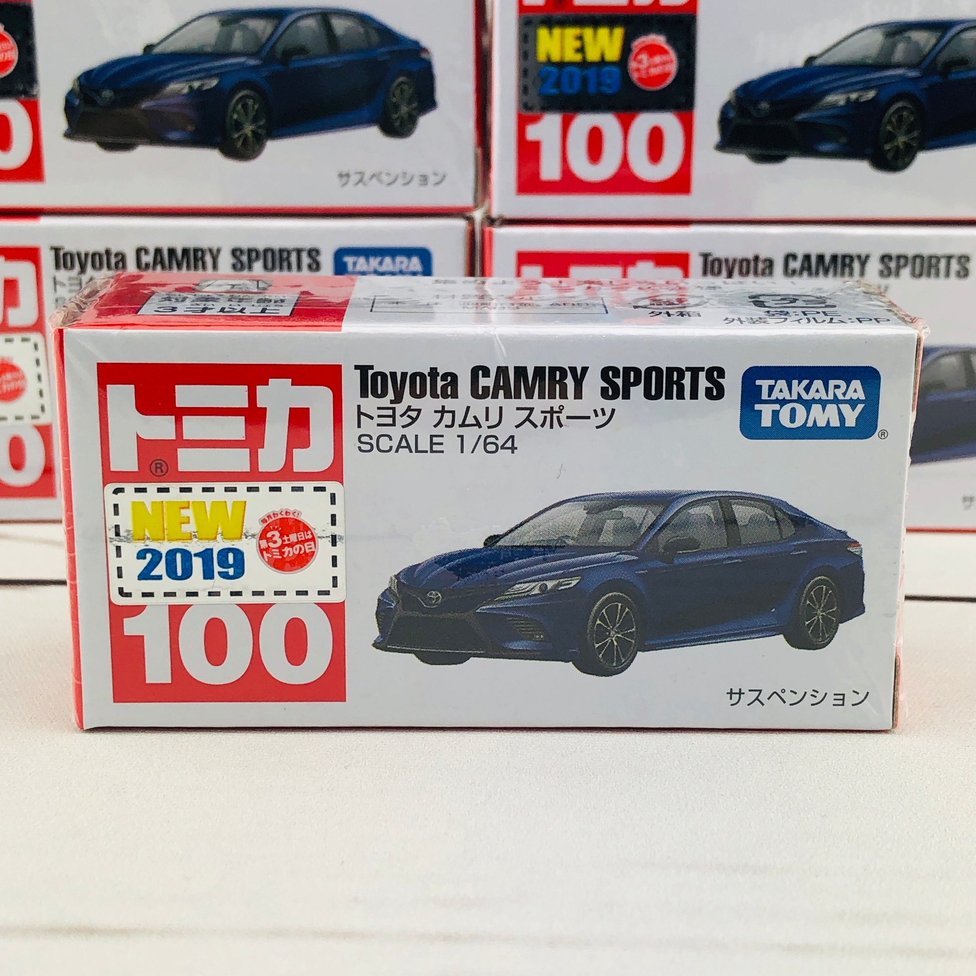 Tomica 100 Toyota Camry Sports (NEW 2019)