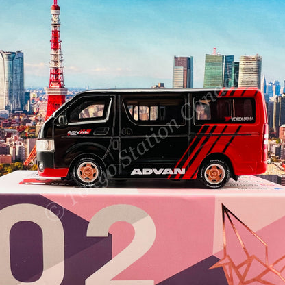 TINY 微影 JP2 Toyota Hiace ADVAN Japan ATCJP64002