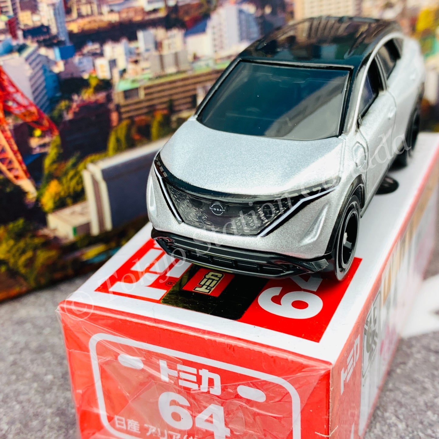 TOMICA 64 Nissan Ariya First Edition 初回特別仕様 4904810158400