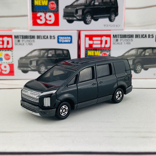 Tomica 39 Mitshubishi Delica D:5