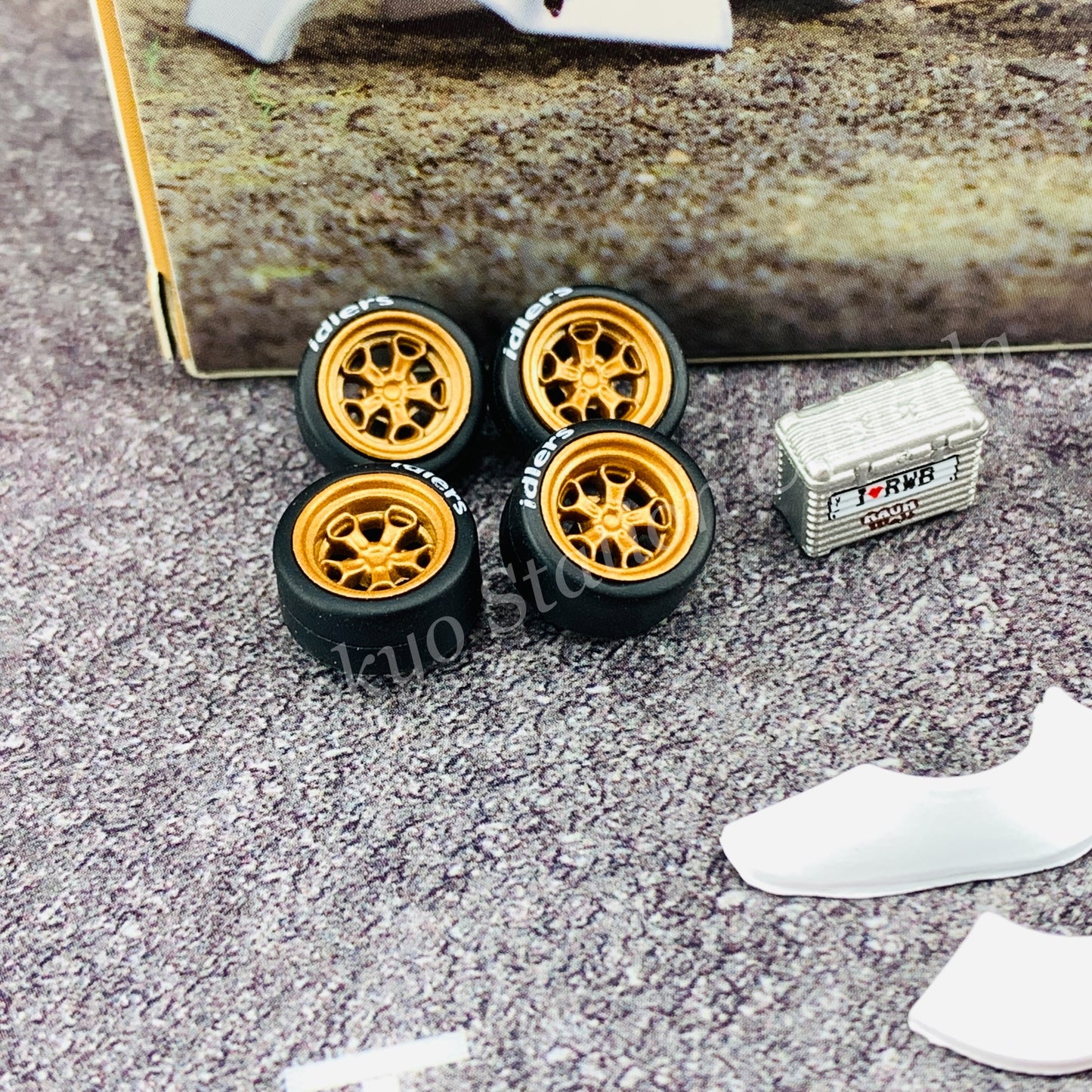 Tarmac Works 1/64 PARTS64 Rotiform HUR - Designed for RWB Models Gold T64W-006-GL
