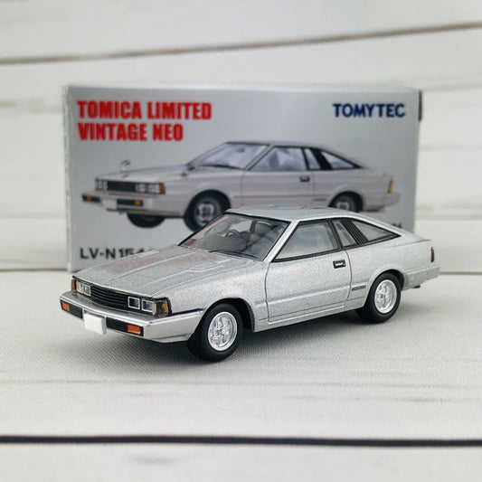 Tomica Limited Vintage 1/64 Nissan Gazelle Hatchback (1981) LV-N154b