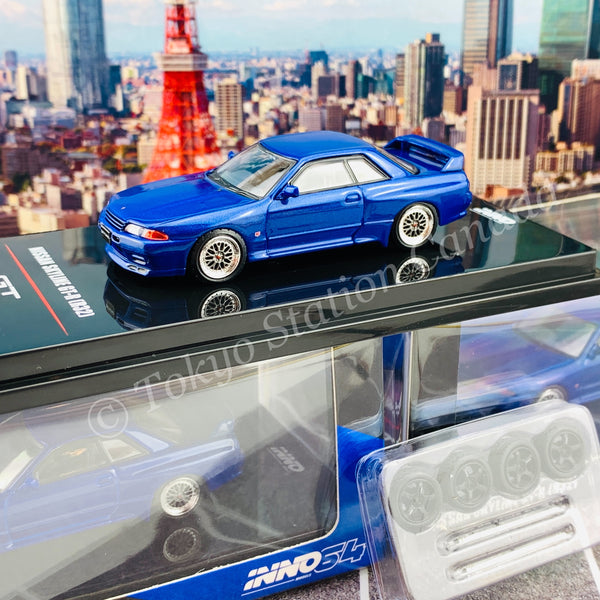 INNO64 1/64 NISSAN SKYLINE GT-R (R32) Blue  With Extra Wheels and Extra decals IN64-R32-BLU