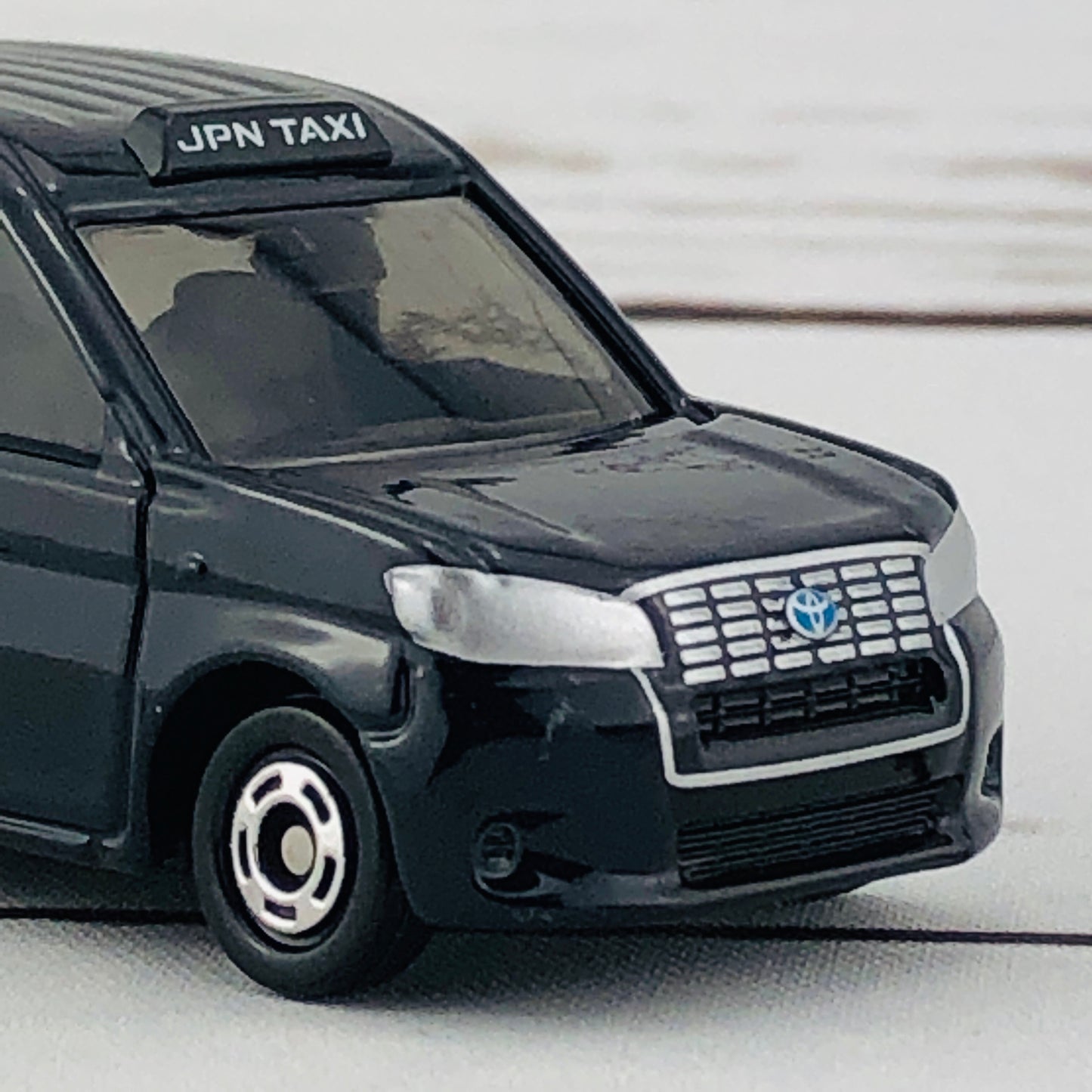 TOMICA 27 Toyota Japan Taxi