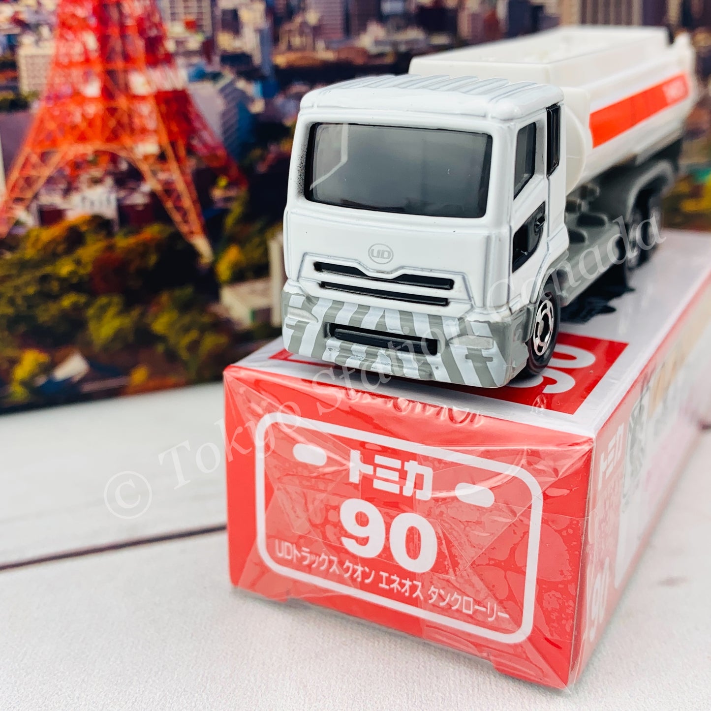 TOMICA 90 UD Trucks Quon Eneos Tank Lorry 4904810858249