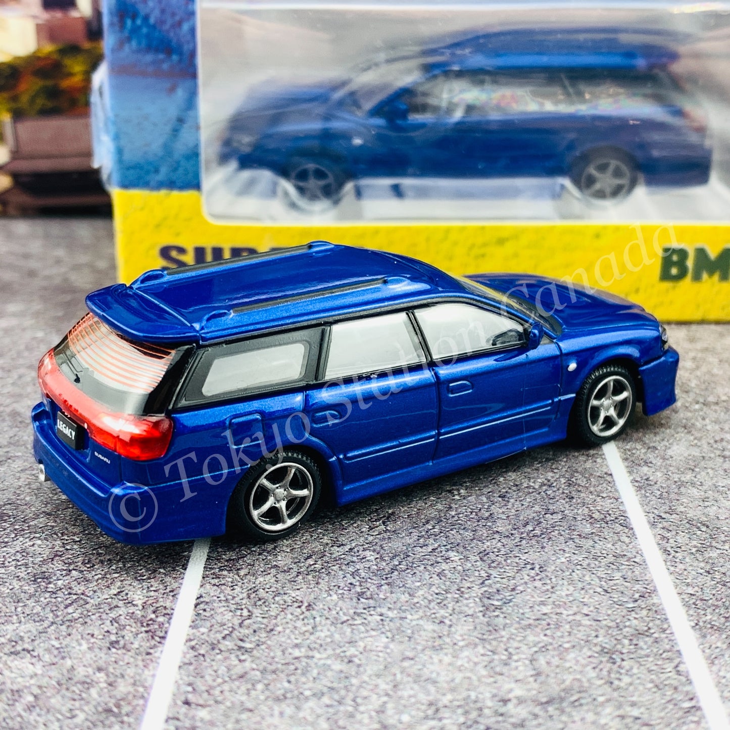 BM Creations JUNIOR 1/64 Subaru 2002 Legacy E-tune II BLUE RHD with Extra Wheels, Lowering Parts 64B0150