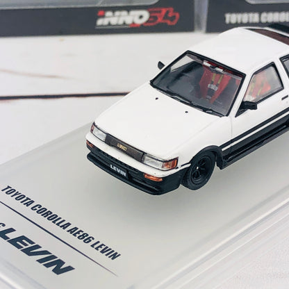 INNO64 1/64 TOYOTA COROLLA Levin AE86 White With Extra Wheels and Carbon Effect Front Bonnet Decal IN64-AE86-WH